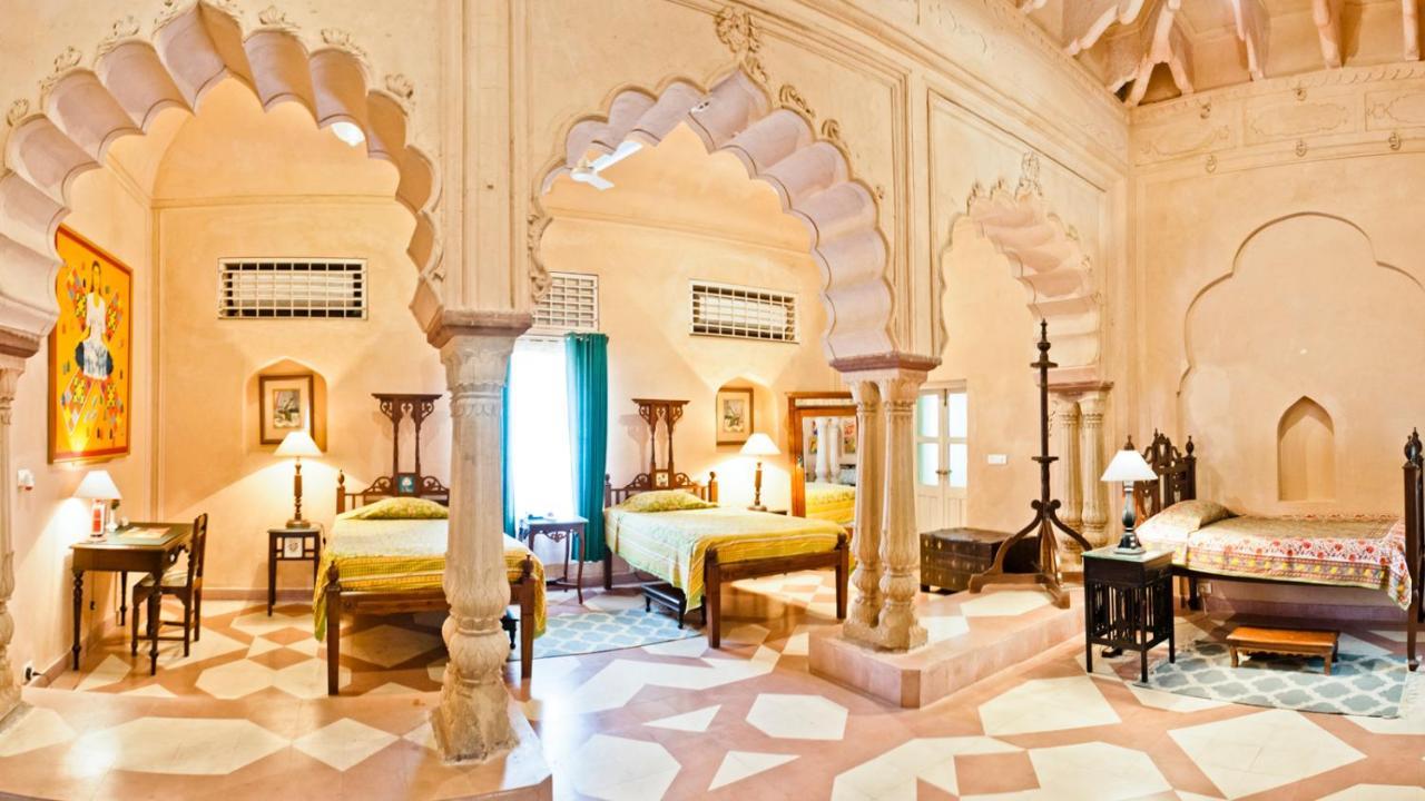 Neemrana's - Tijara Fort Palace Buitenkant foto