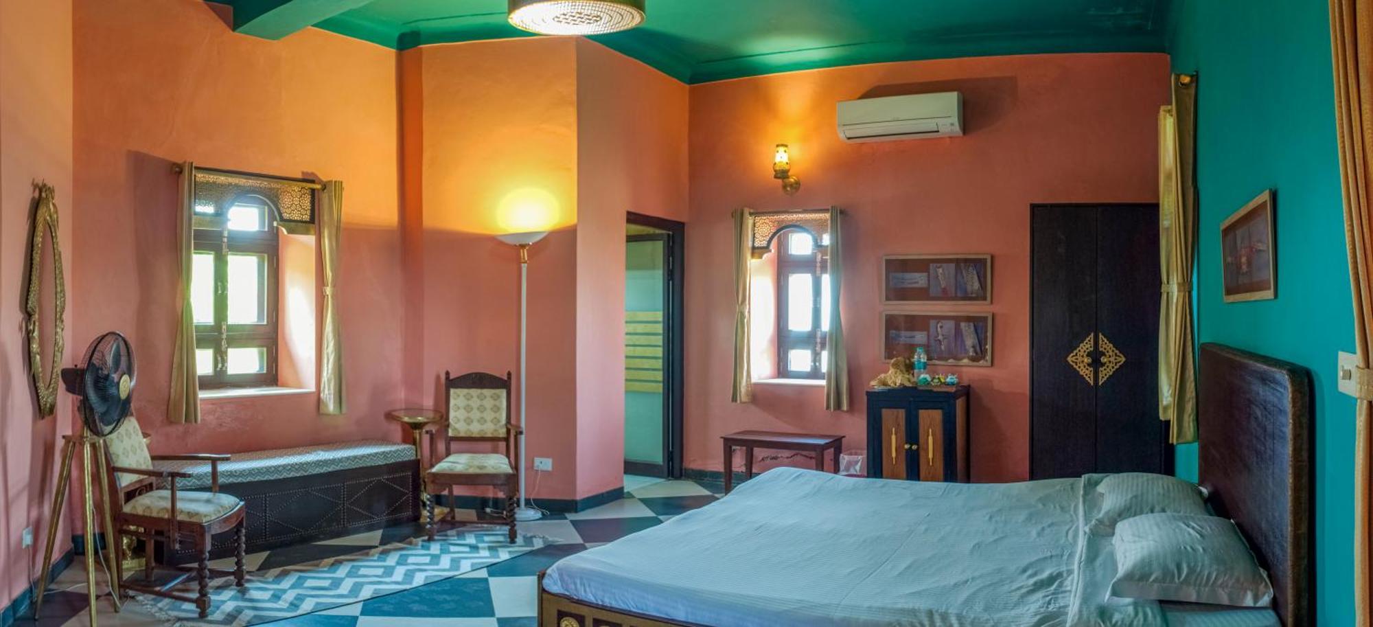 Neemrana's - Tijara Fort Palace Buitenkant foto