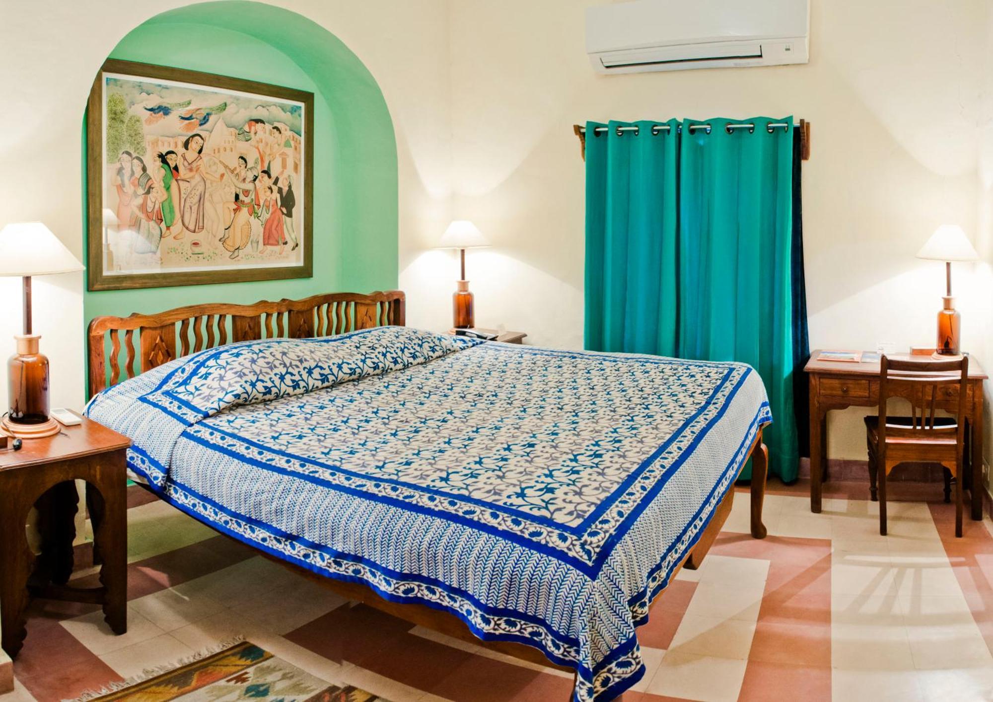 Neemrana's - Tijara Fort Palace Buitenkant foto